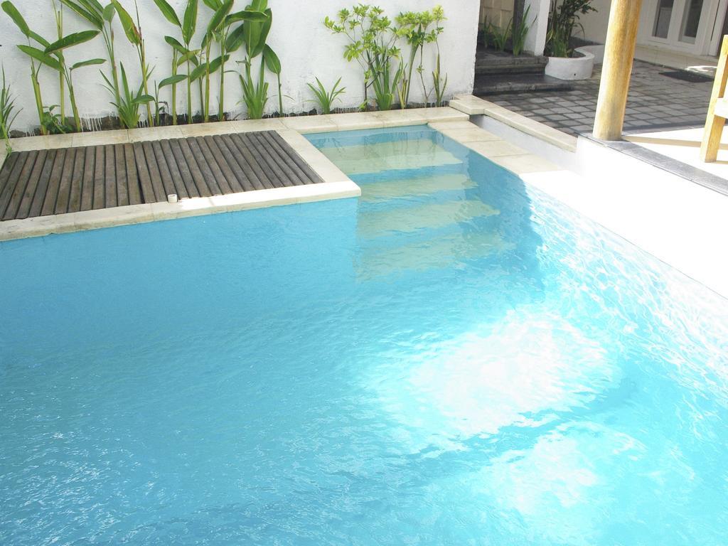 Starfish Bali Villa Seminyak (Bali) Room photo